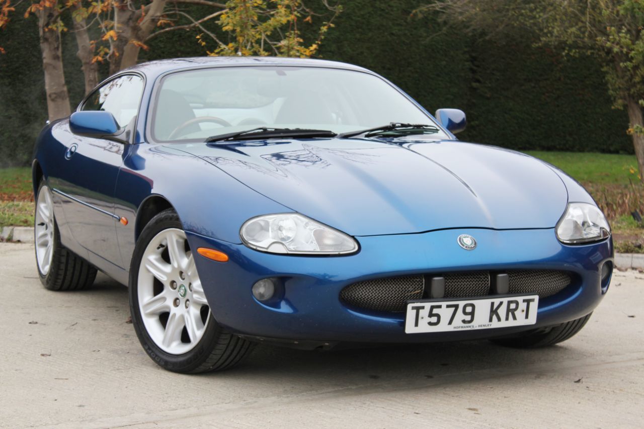 1999 Jaguar Xk8