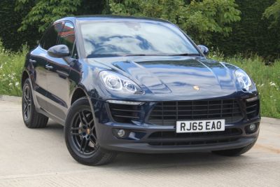 Porsche Macan 3.0 S Diesel PDK Hatchback Diesel Dark Blue Metallic at Norton Automotive Aylesbury